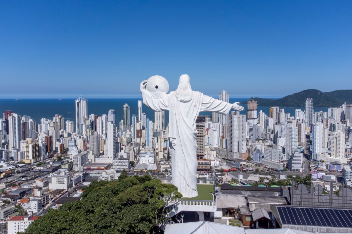Cristo Luz em Balneário Camboriú