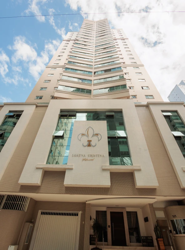 Fachada Lorena Cristina Residencial
