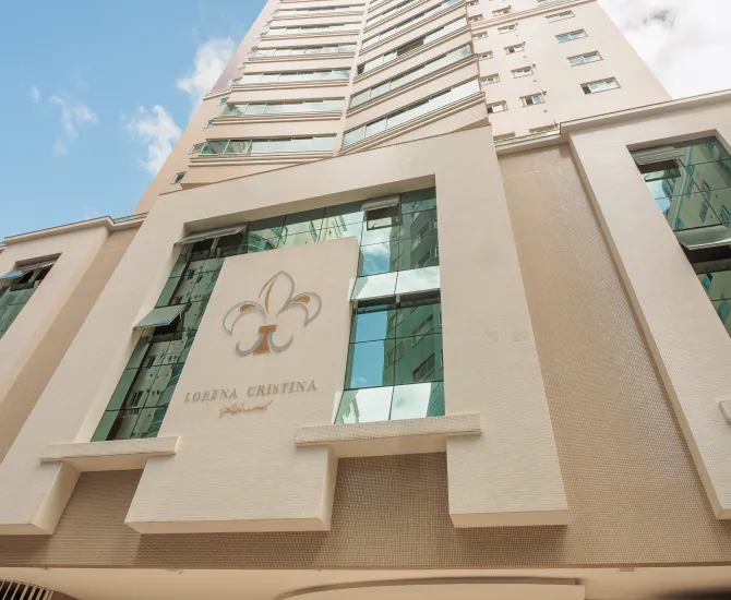 Lorena Cristina Residencial