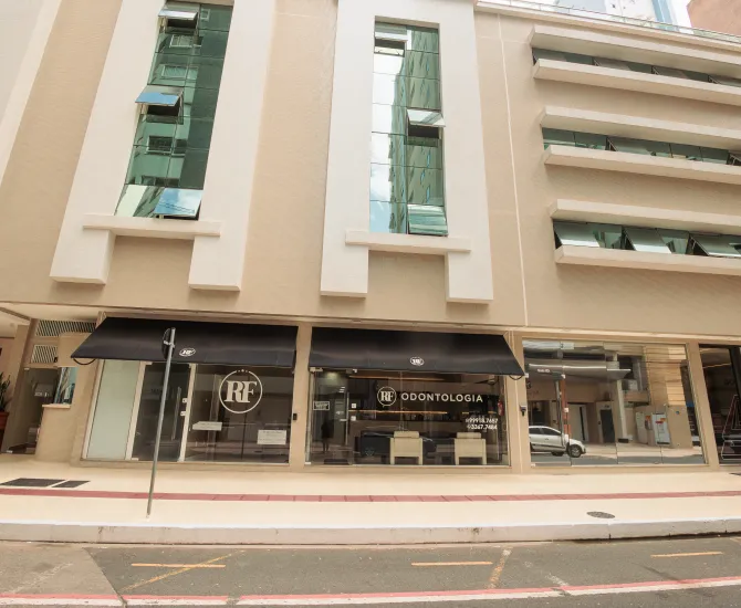 Lorena Cristina Residencial